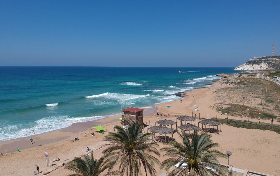 חוף בצת